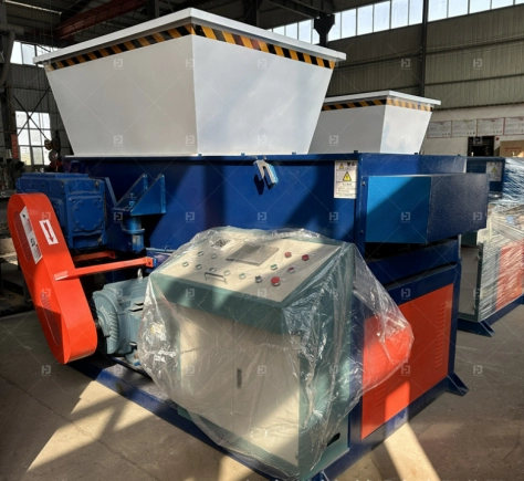 آلة التقطيع ذات العمود الواحد