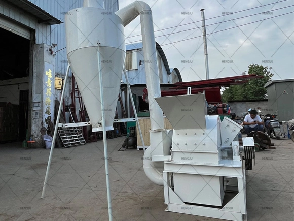 كسارة نشارة الخشب