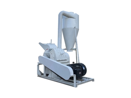 كسارة نشارة الخشب