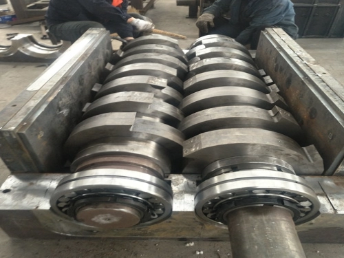 ما هي معدات التقطيع رمح؟