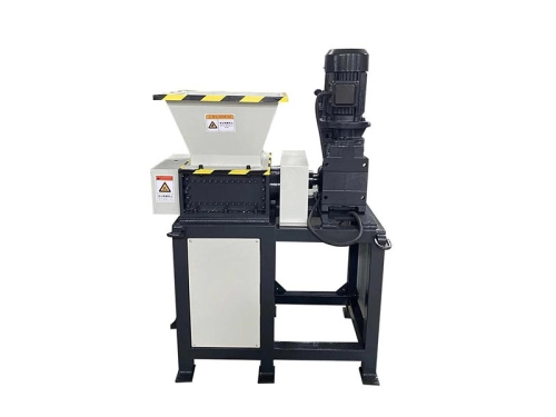 آلة التقطيع الصغيرة